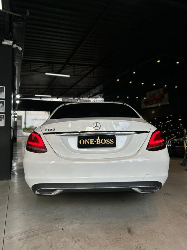 MERCEDES-BENZ C 180 1.6 CGI FLEX AVANTGARDE 9G-TRONIC 2019 - Image 4