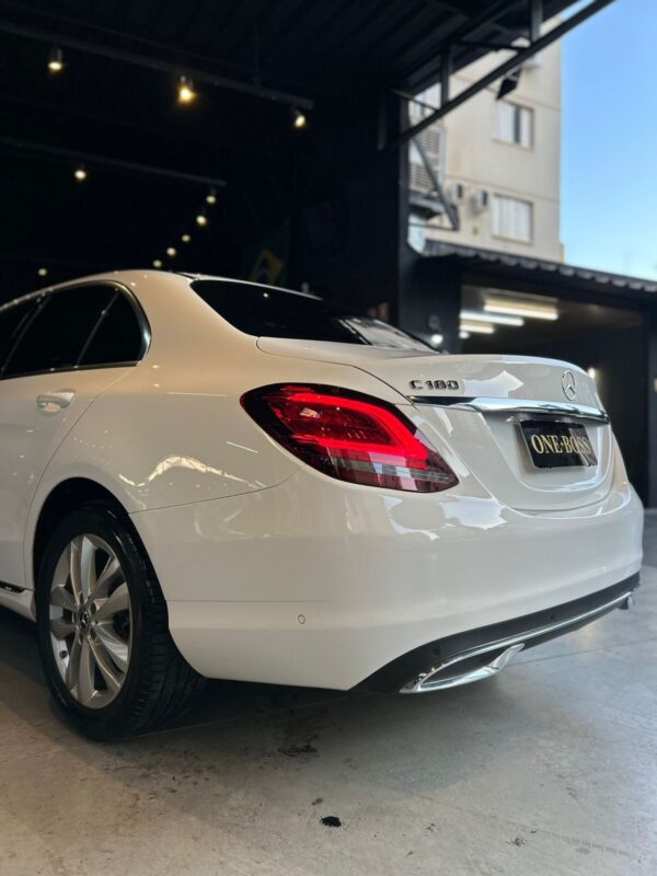 MERCEDES-BENZ C 180 1.6 CGI FLEX AVANTGARDE 9G-TRONIC 2019 - Image 8