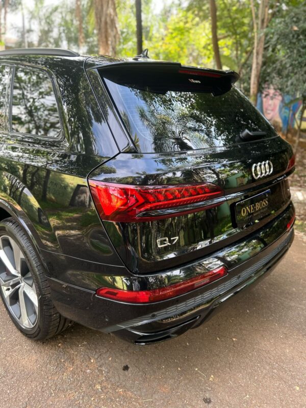 AUDI Q7 3.0 55 TFSI GASOLINA PERFORMANCE BLACK QUATTRO TIPTRONIC 2022 - Image 13