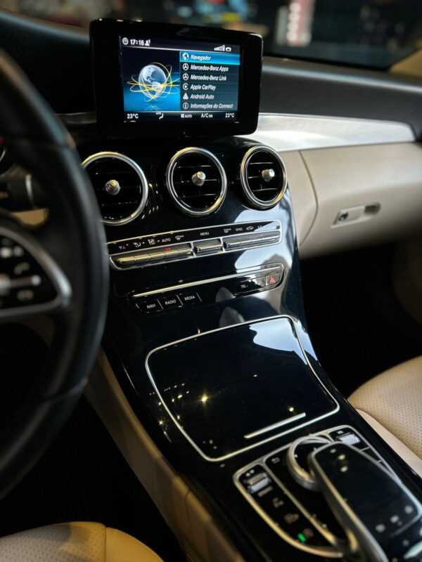 MERCEDES-BENZ C 180 1.6 CGI FLEX AVANTGARDE 9G-TRONIC 2019 - Image 10