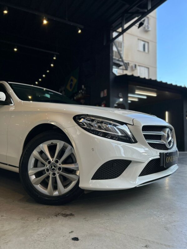 MERCEDES-BENZ C 180 1.6 CGI FLEX AVANTGARDE 9G-TRONIC 2019 - Image 22