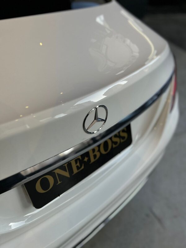 MERCEDES-BENZ C 180 1.6 CGI FLEX AVANTGARDE 9G-TRONIC 2019 - Image 23