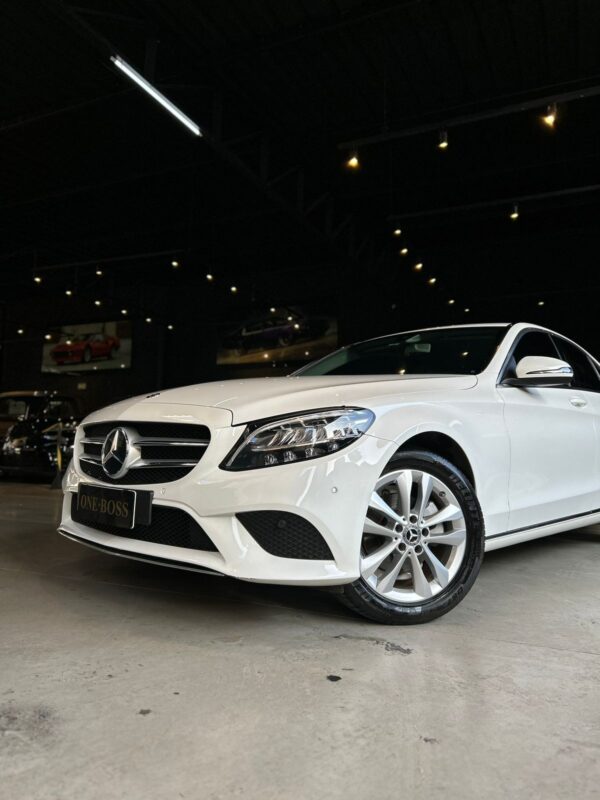 MERCEDES-BENZ C 180 1.6 CGI FLEX AVANTGARDE 9G-TRONIC 2019 - Image 25