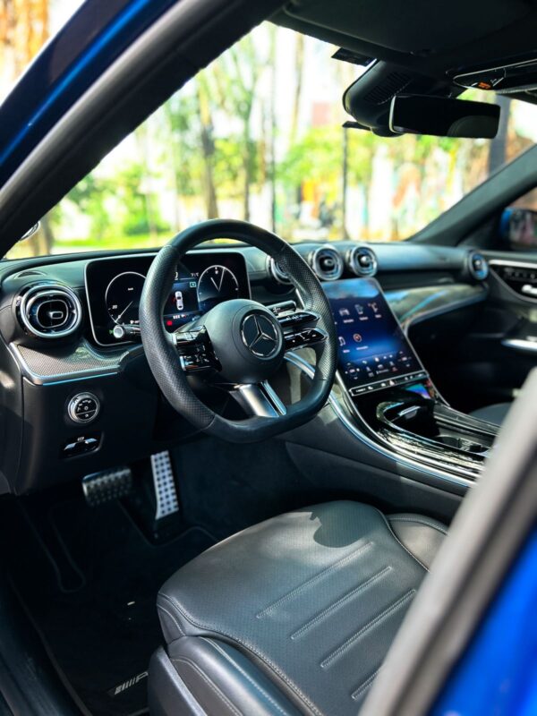 MERCEDES C200 AMG LINE 2023 - Image 10