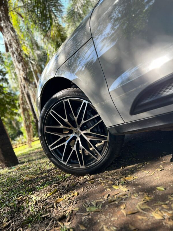 PORSCHE MACAN 2.0 TURBO GASOLINA PDK 2024 - Image 13