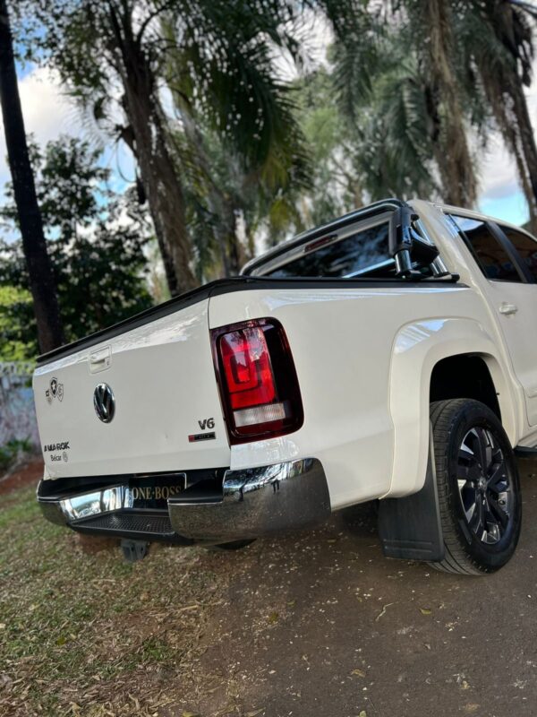 VOLKSWAGEN AMAROK  2.0 HIGHLINE 4X4 CD 16V TURBO INTERCOOLER DIESEL 4P AUTOMÁTICO 2021 - Image 11