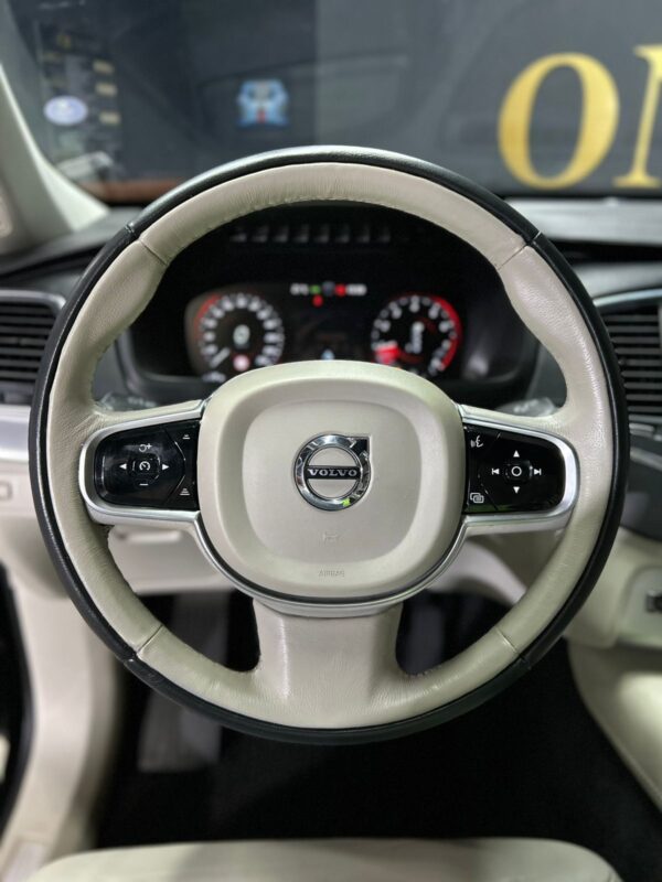 VOLVO XC 90 T-6 MOMENTUM 2016 - Image 6