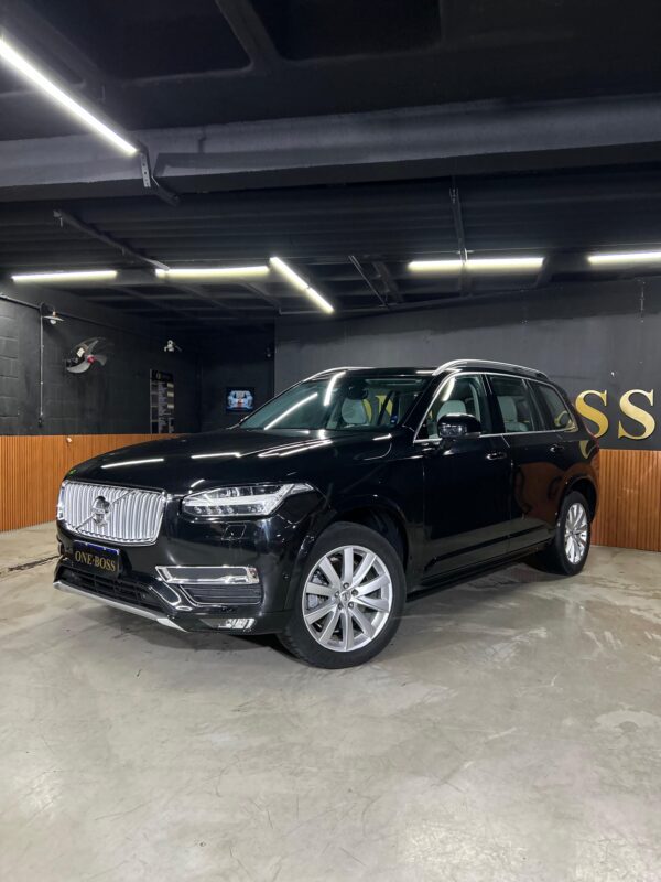 VOLVO XC 90 T-6 MOMENTUM 2016