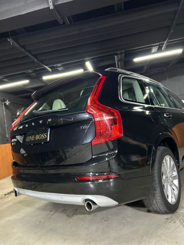 VOLVO XC 90 T-6 MOMENTUM 2016 - Image 10