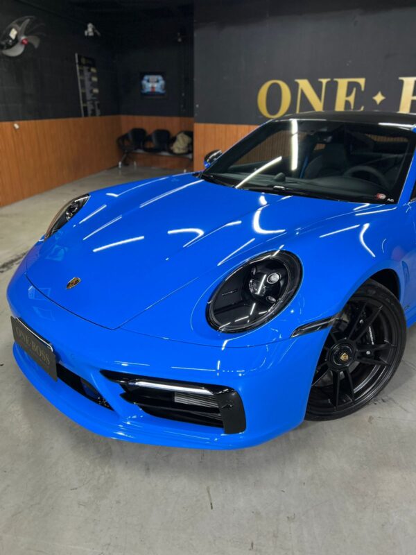 PORSCHE 911  3.0 24V H6 GASOLINA CARRERA GTS PDK 2023 - Image 10