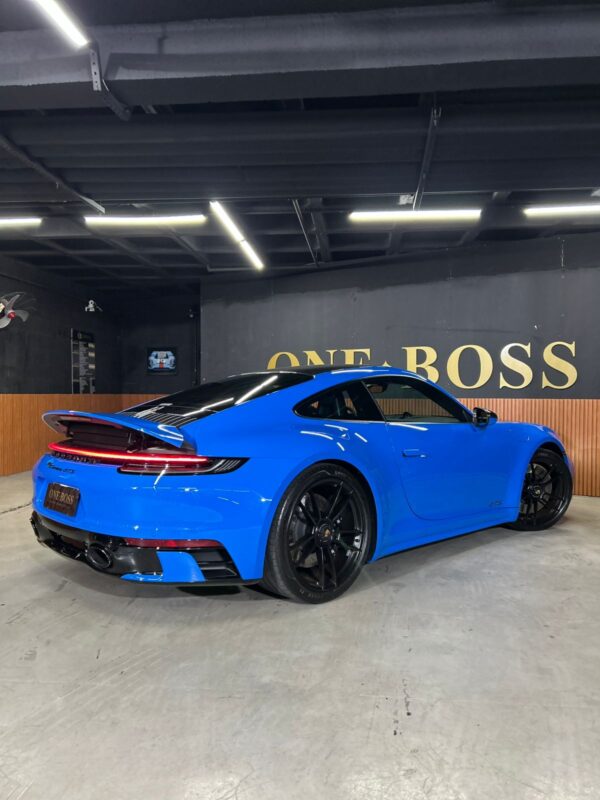 PORSCHE 911  3.0 24V H6 GASOLINA CARRERA GTS PDK 2023 - Image 25