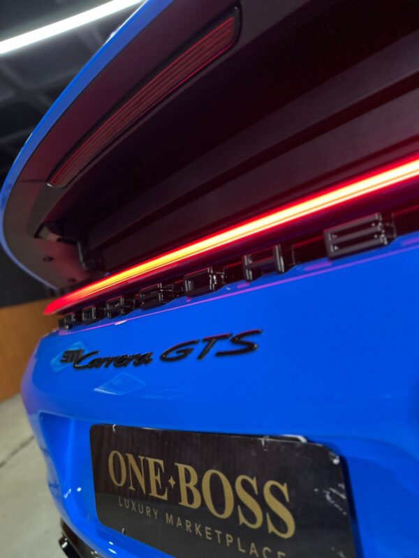 PORSCHE 911  3.0 24V H6 GASOLINA CARRERA GTS PDK 2023 - Image 23
