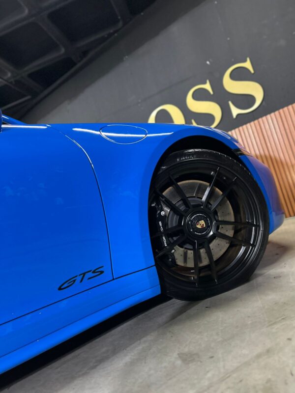 PORSCHE 911  3.0 24V H6 GASOLINA CARRERA GTS PDK 2023 - Image 28