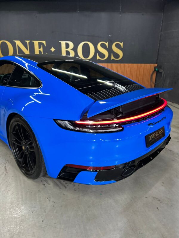 PORSCHE 911  3.0 24V H6 GASOLINA CARRERA GTS PDK 2023 - Image 37