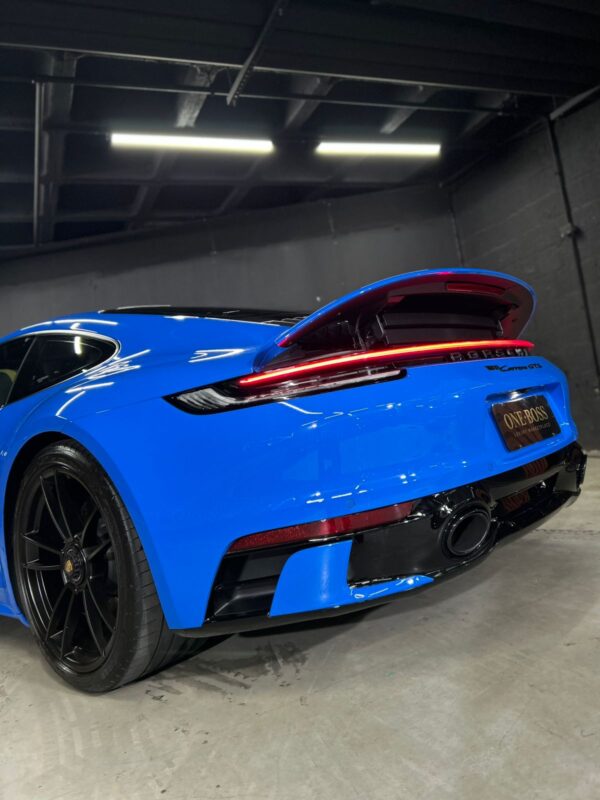 PORSCHE 911  3.0 24V H6 GASOLINA CARRERA GTS PDK 2023 - Image 36
