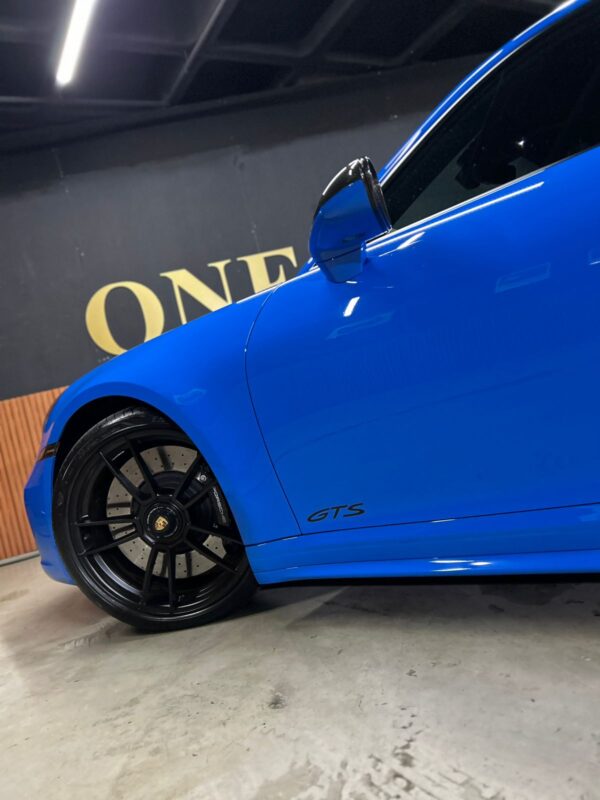 PORSCHE 911  3.0 24V H6 GASOLINA CARRERA GTS PDK 2023 - Image 29