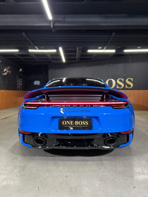 PORSCHE 911  3.0 24V H6 GASOLINA CARRERA GTS PDK 2023 - Image 40