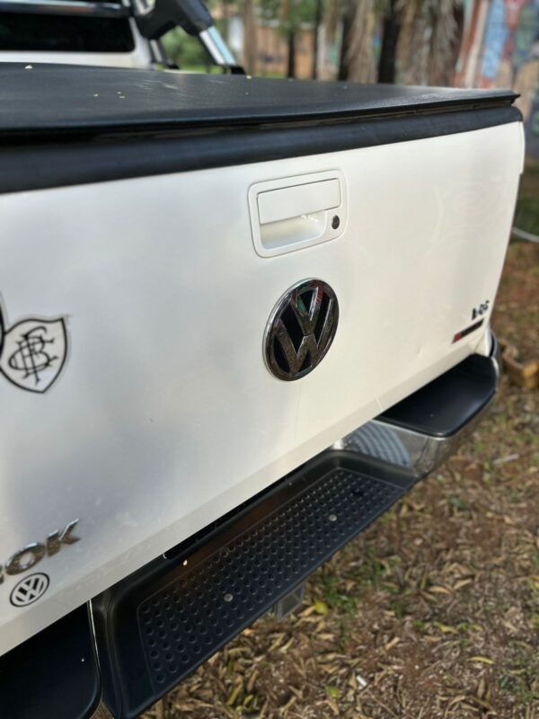 VOLKSWAGEN AMAROK  2.0 HIGHLINE 4X4 CD 16V TURBO INTERCOOLER DIESEL 4P AUTOMÁTICO 2021 - Image 28