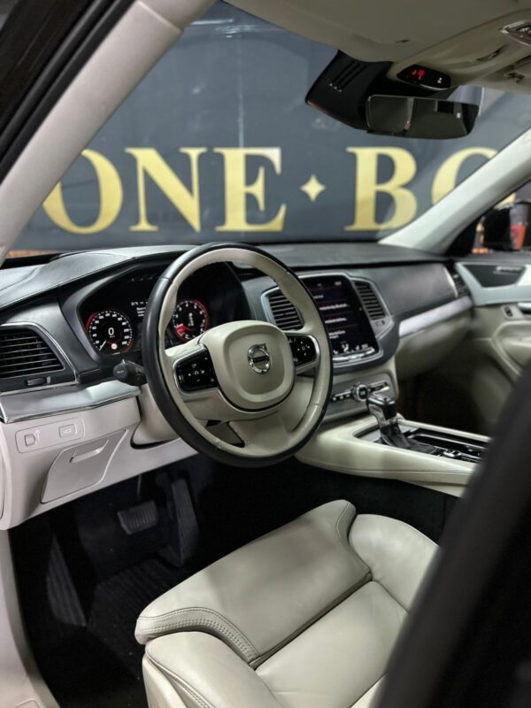 VOLVO XC 90 T-6 MOMENTUM 2016 - Image 29