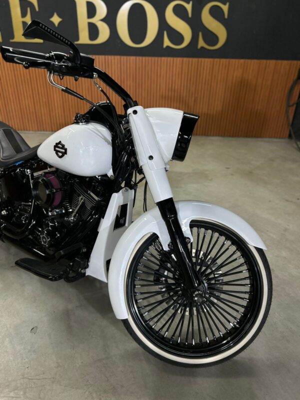 Harley-Davidson Softail Deluxe 2015 - Image 26