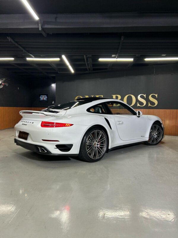 PORSCHE 911 TURBO 2015 - Image 4