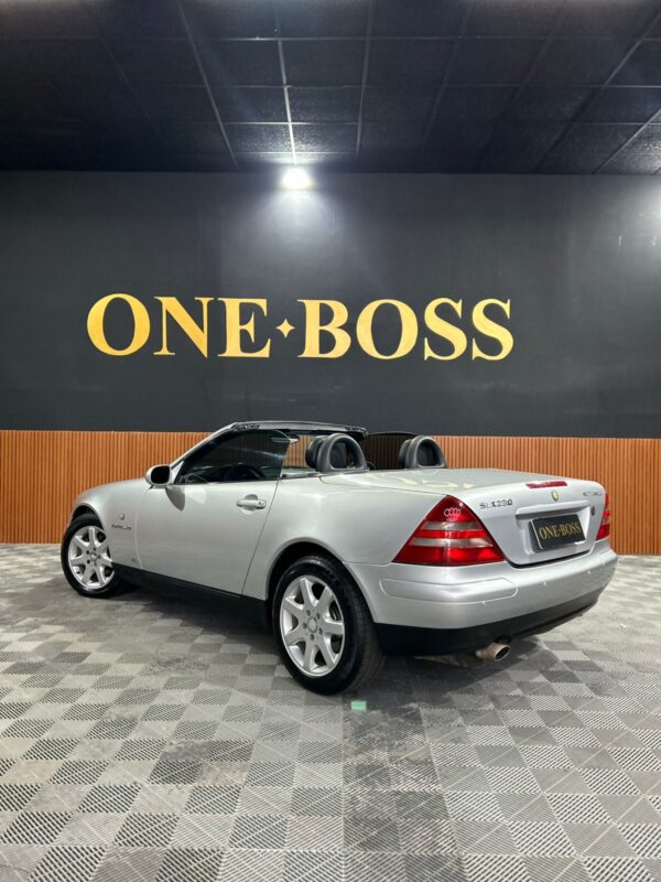 Mercedes-Benz SLK 230 Kompressor 1998 - Image 4