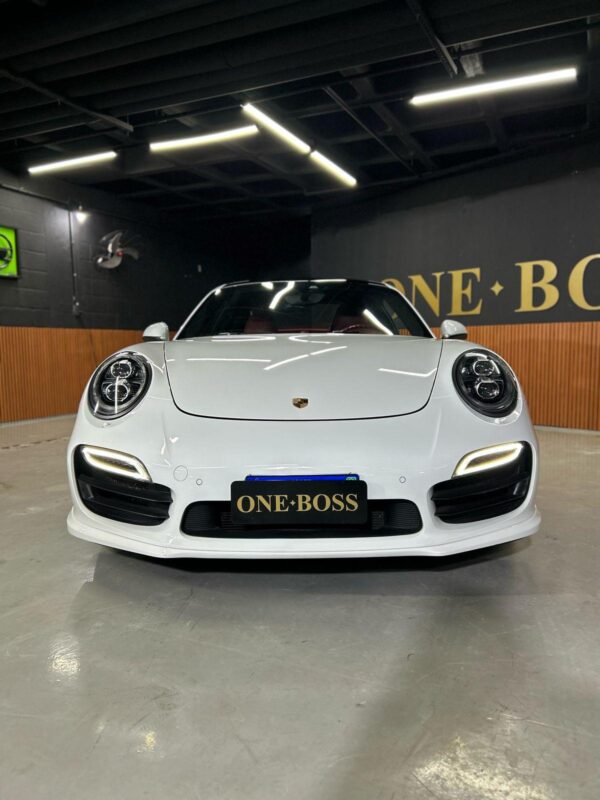 PORSCHE 911 TURBO 2015 - Image 2
