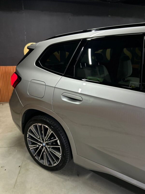 BMW X1  2.0 16V TURBO GASOLINA SDRIVE20I M SPORT STEPTRONIC 2024 - Image 27