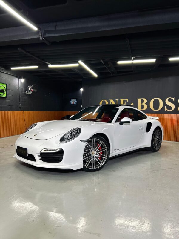 PORSCHE 911 TURBO 2015