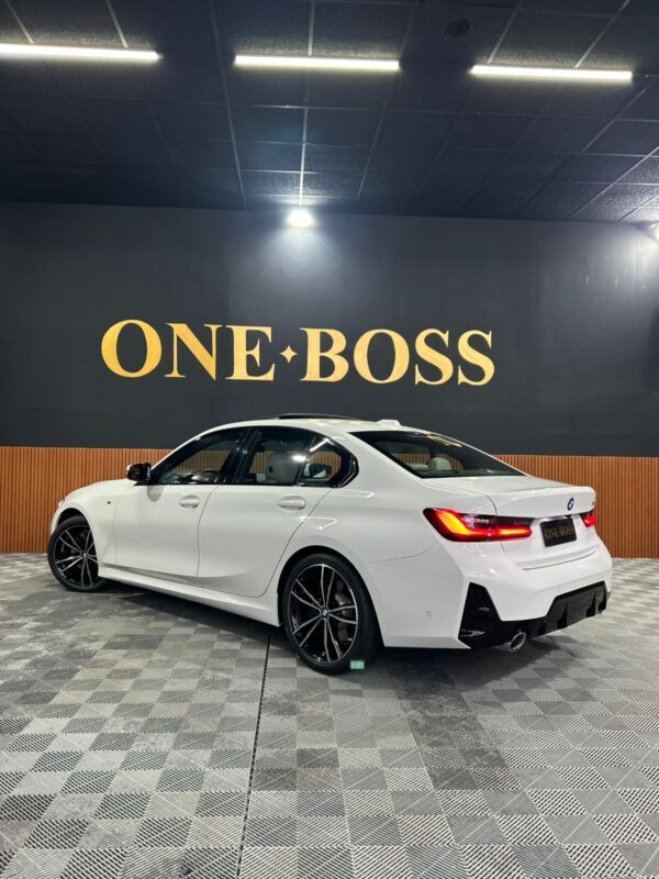 BMW 320i  2.0 16V TURBO FLEX M SPORT AUTOMÁTICO 2023 - Image 4