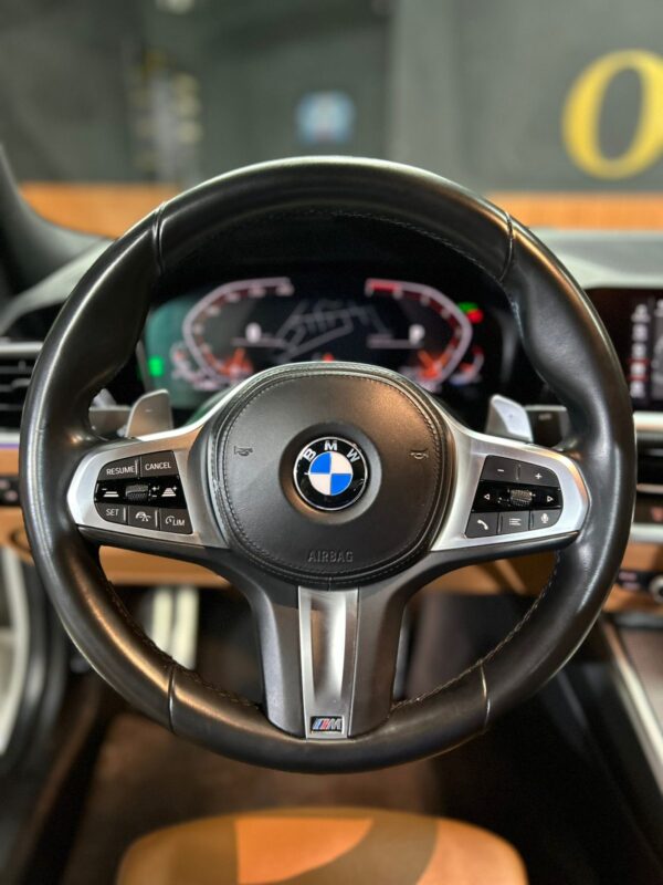 BMW 320i M Sport 2.0 FLEX 2020 - Image 28