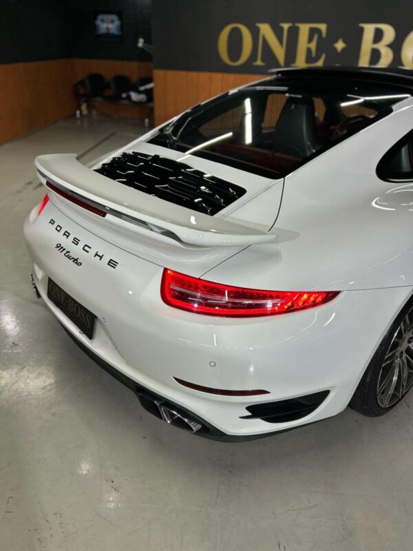 PORSCHE 911 TURBO 2015 - Image 9
