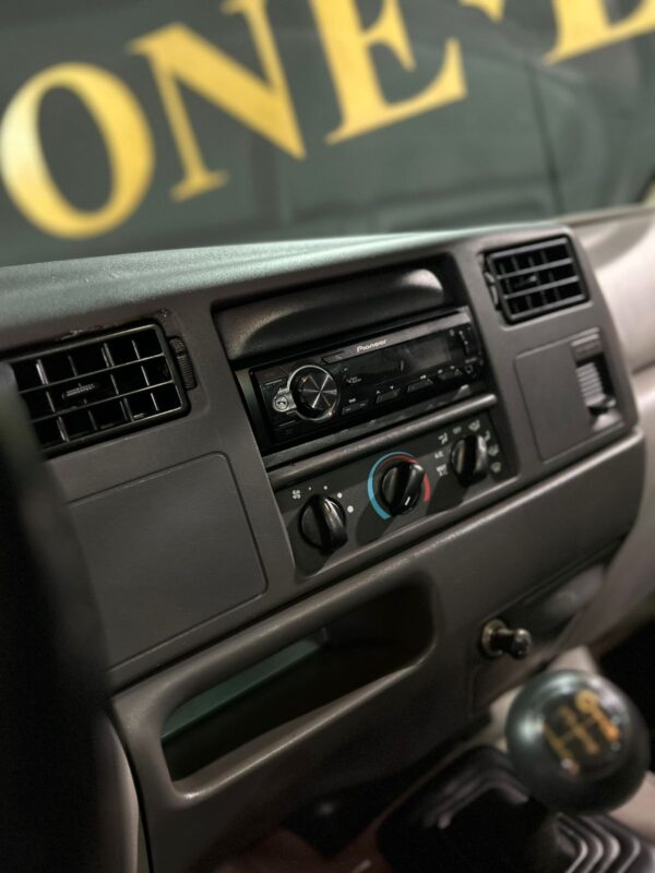 FORD F-250 XLT 2001 - Image 18