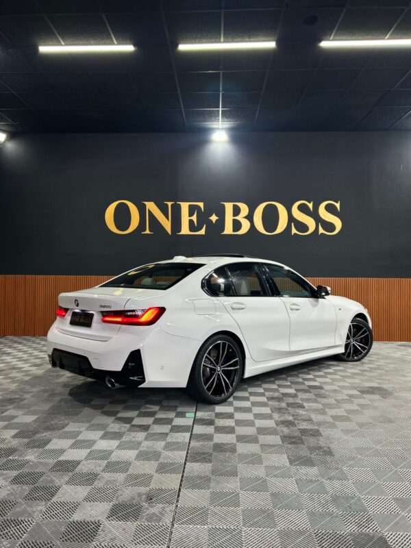 BMW 320i  2.0 16V TURBO FLEX M SPORT AUTOMÁTICO 2023 - Image 6
