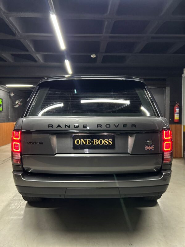LAND ROVER RANGE ROVER  3.0 VOGUE V6 24V TURBO DIESEL 4P AUTOMÁTICO 2014 - Image 5