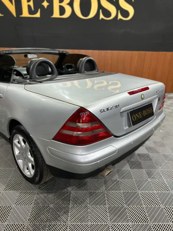 Mercedes-Benz SLK 230 Kompressor 1998 - Image 28