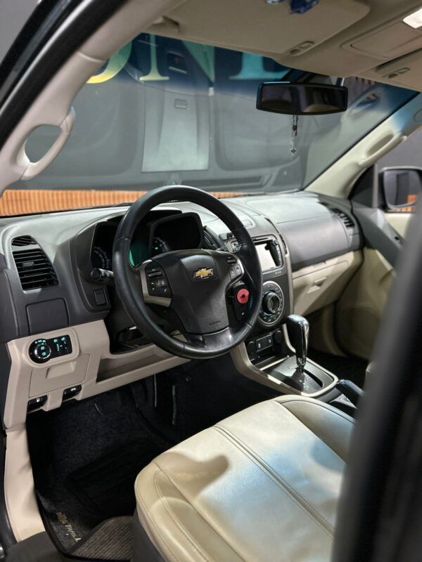 CHEVROLET TRAILBLAZER V6 3.2 2014 - Image 28