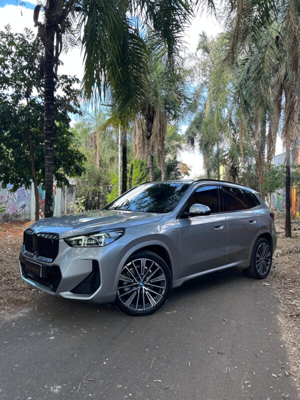 BMW iX1  ELÉTRICO XDRIVE30 M SPORT 2024