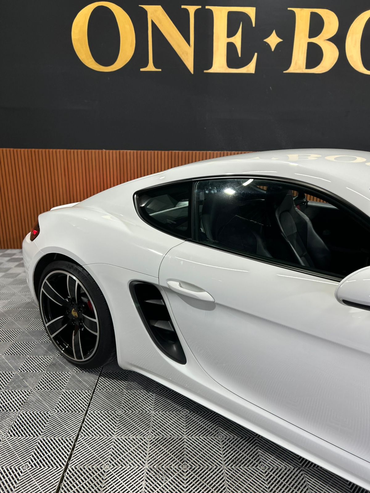 PORSCHE 718 2.5 16V H4 GASOLINA CAYMAN GTS PDK 2019 - Image 12