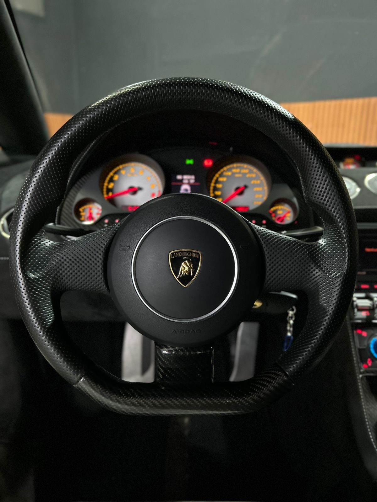 LAMBORGHINI GALLARDO 5.2 V10 GASOLINA LP570-4 SUPERLEGGERA 2011 - Image 2