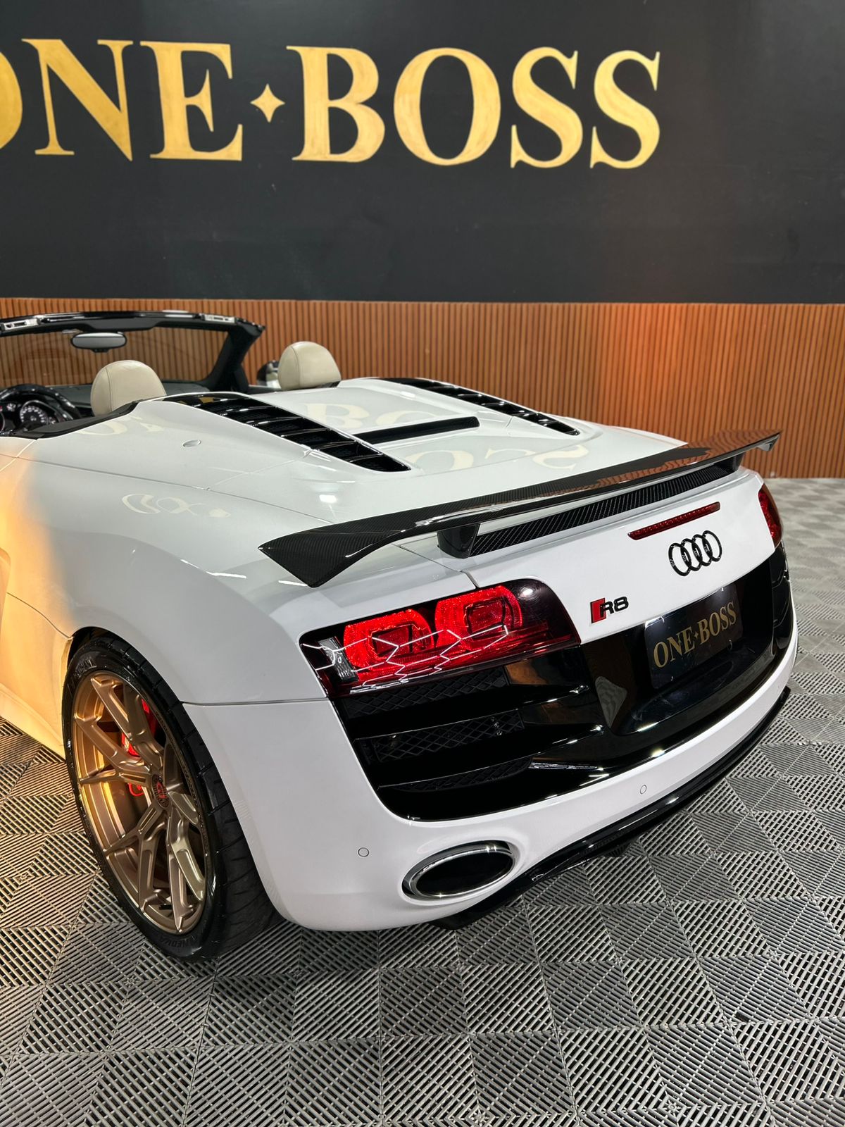AUDI R8 5.2 FSI QUATTRO SPYDER V10 40V GASOLINA 2P R-TRONIC 2011 - Image 20
