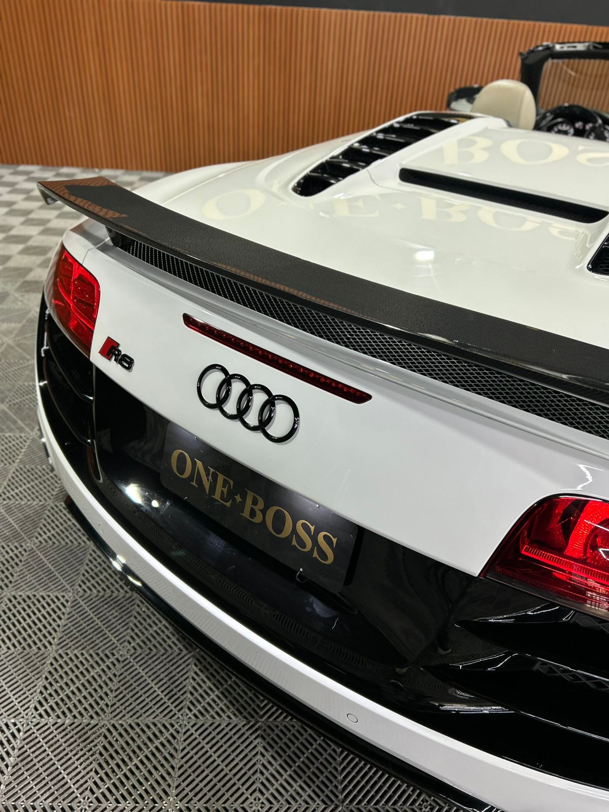 AUDI R8 5.2 FSI QUATTRO SPYDER V10 40V GASOLINA 2P R-TRONIC 2011 - Image 5