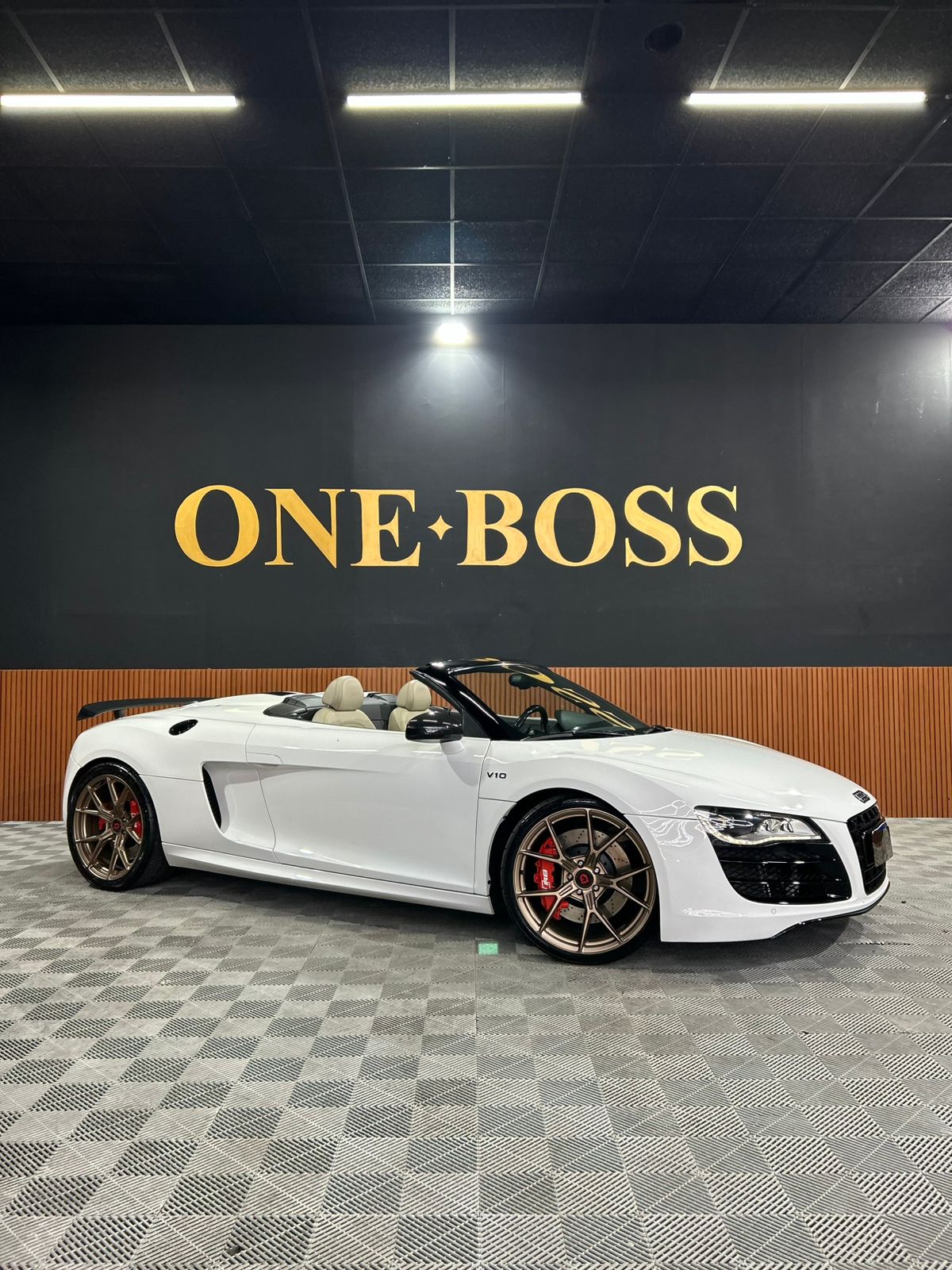 AUDI R8 5.2 FSI QUATTRO SPYDER V10 40V GASOLINA 2P R-TRONIC 2011 - Image 17