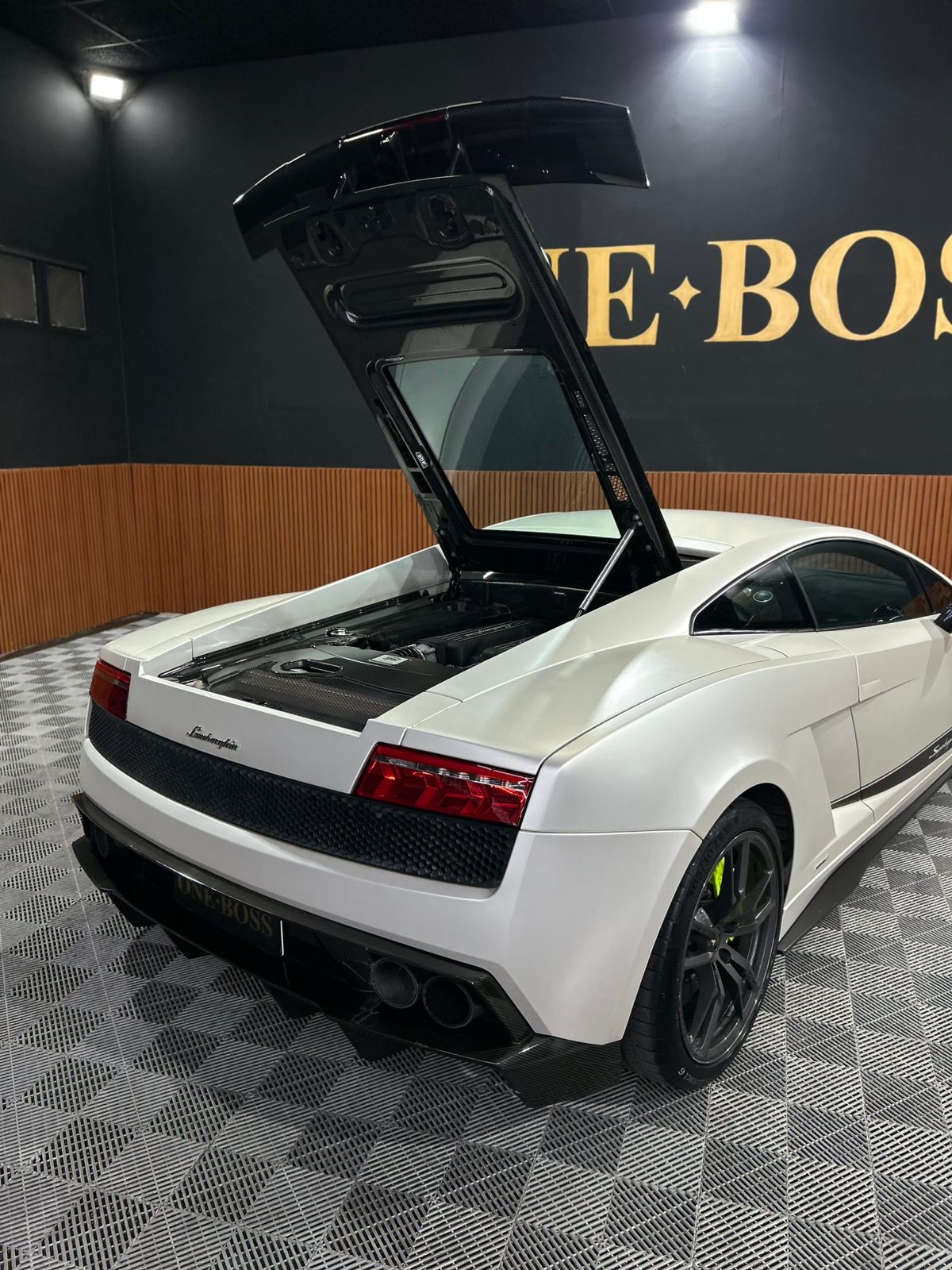 LAMBORGHINI GALLARDO 5.2 V10 GASOLINA LP570-4 SUPERLEGGERA 2011 - Image 17