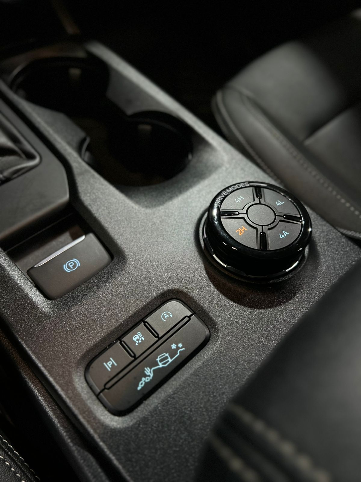 FORD RANGER 3.0 V6 TURBO DIESEL CD LIMITED 4X4 AUTOMÁTICO 2025 - Image 19