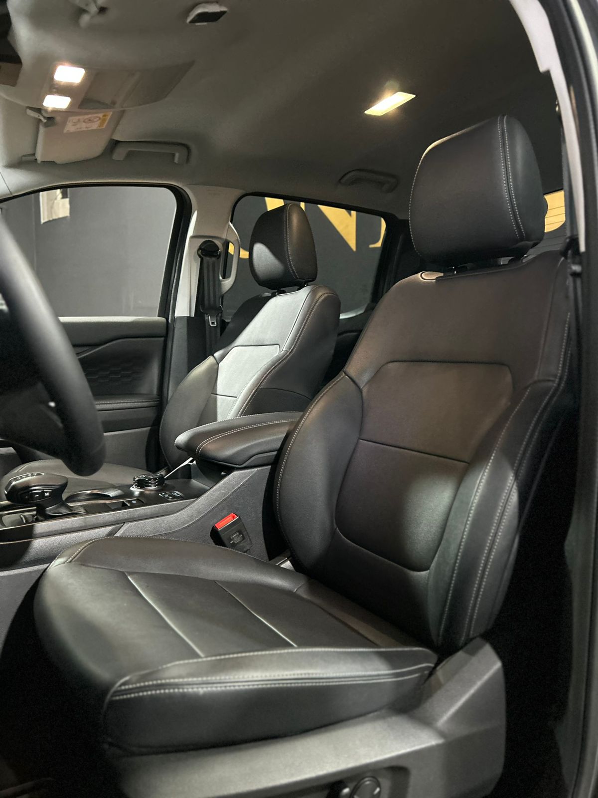 FORD RANGER 3.0 V6 TURBO DIESEL CD LIMITED 4X4 AUTOMÁTICO 2025 - Image 17