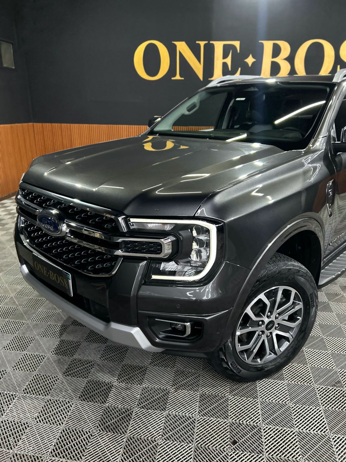 FORD RANGER 3.0 V6 TURBO DIESEL CD LIMITED 4X4 AUTOMÁTICO 2025 - Image 11