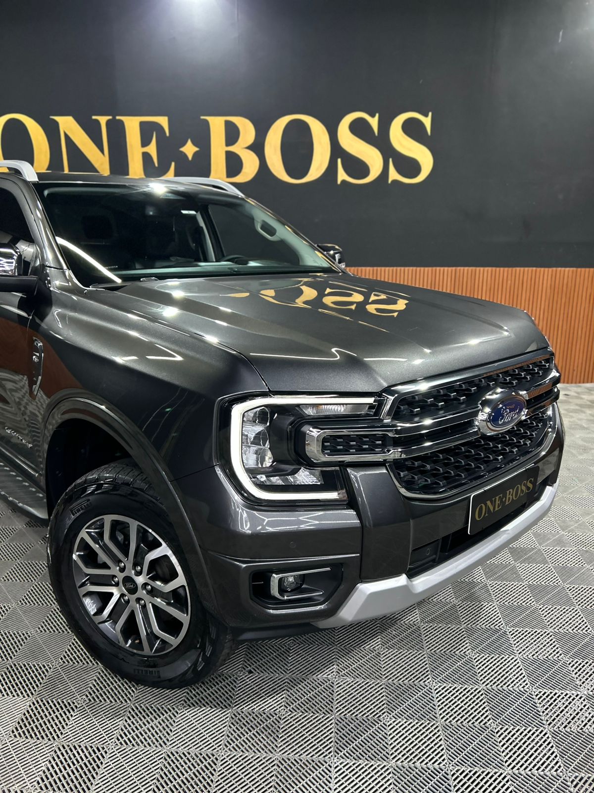 FORD RANGER 3.0 V6 TURBO DIESEL CD LIMITED 4X4 AUTOMÁTICO 2025 - Image 14