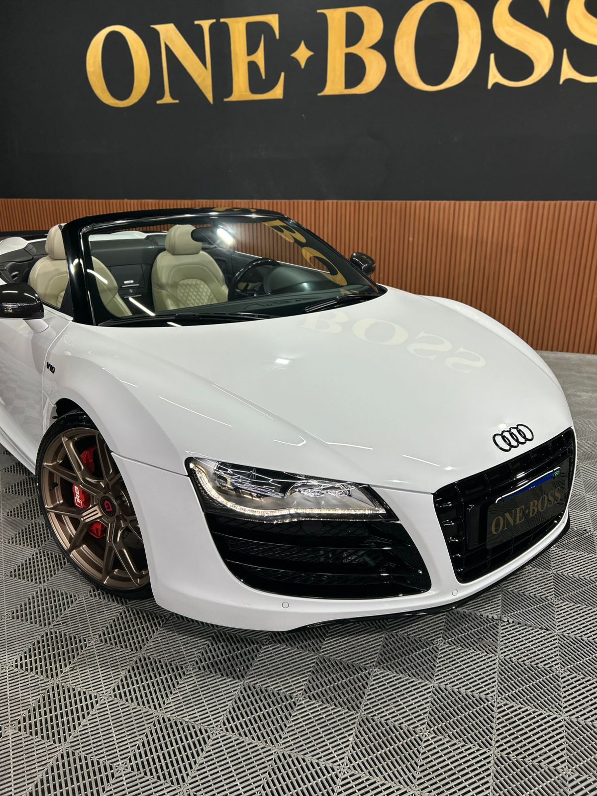 AUDI R8 5.2 FSI QUATTRO SPYDER V10 40V GASOLINA 2P R-TRONIC 2011 - Image 21