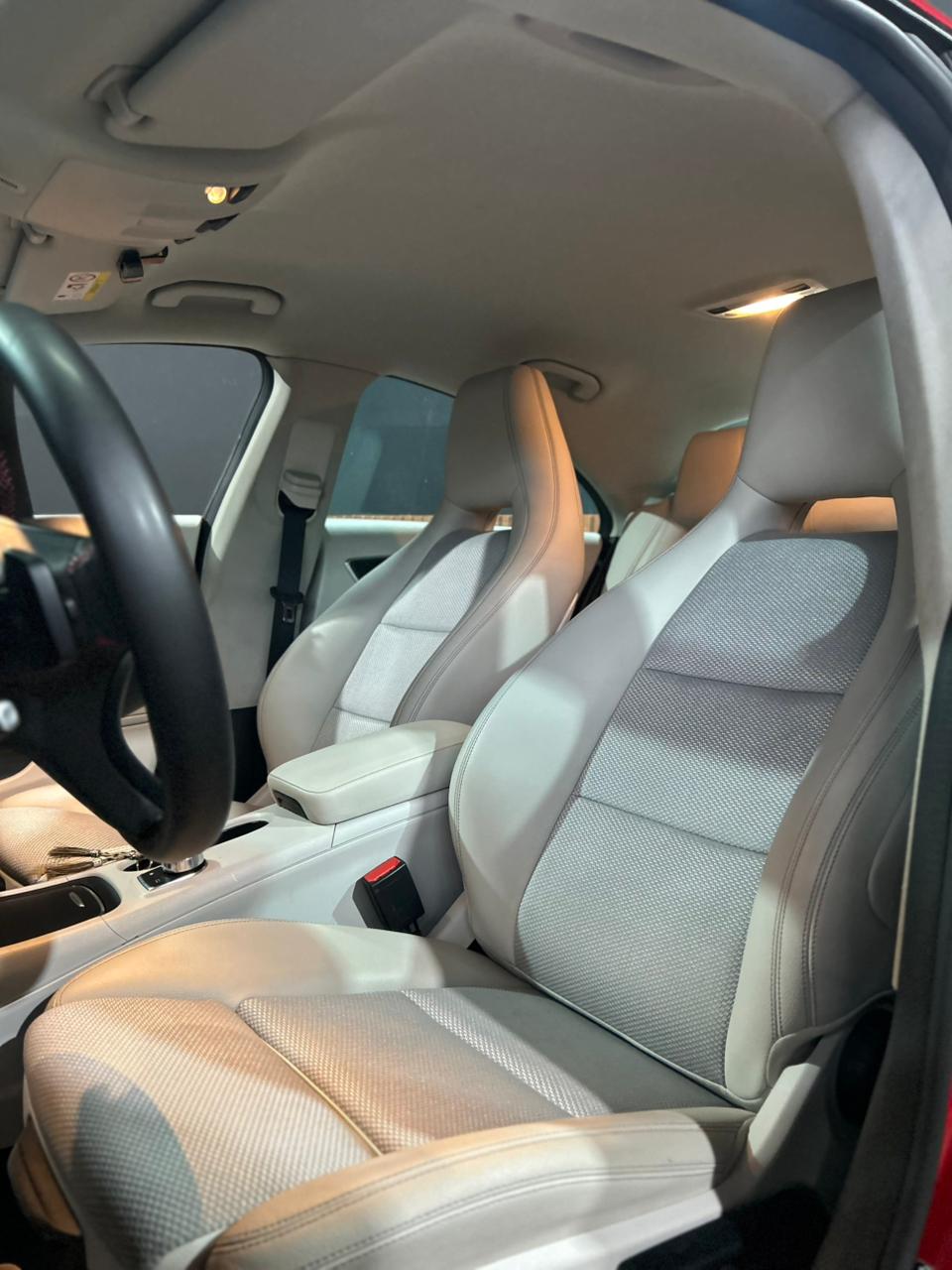 MERCEDES-BENZ CLA 180 1.6 CGI GASOLINA 7G-DCT 2019 - Image 19